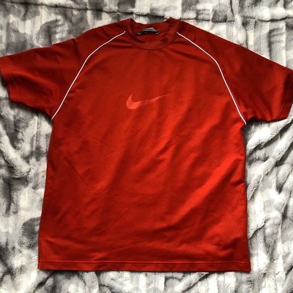 Nike Center Swoosh Shirt - Picture 1 of 10